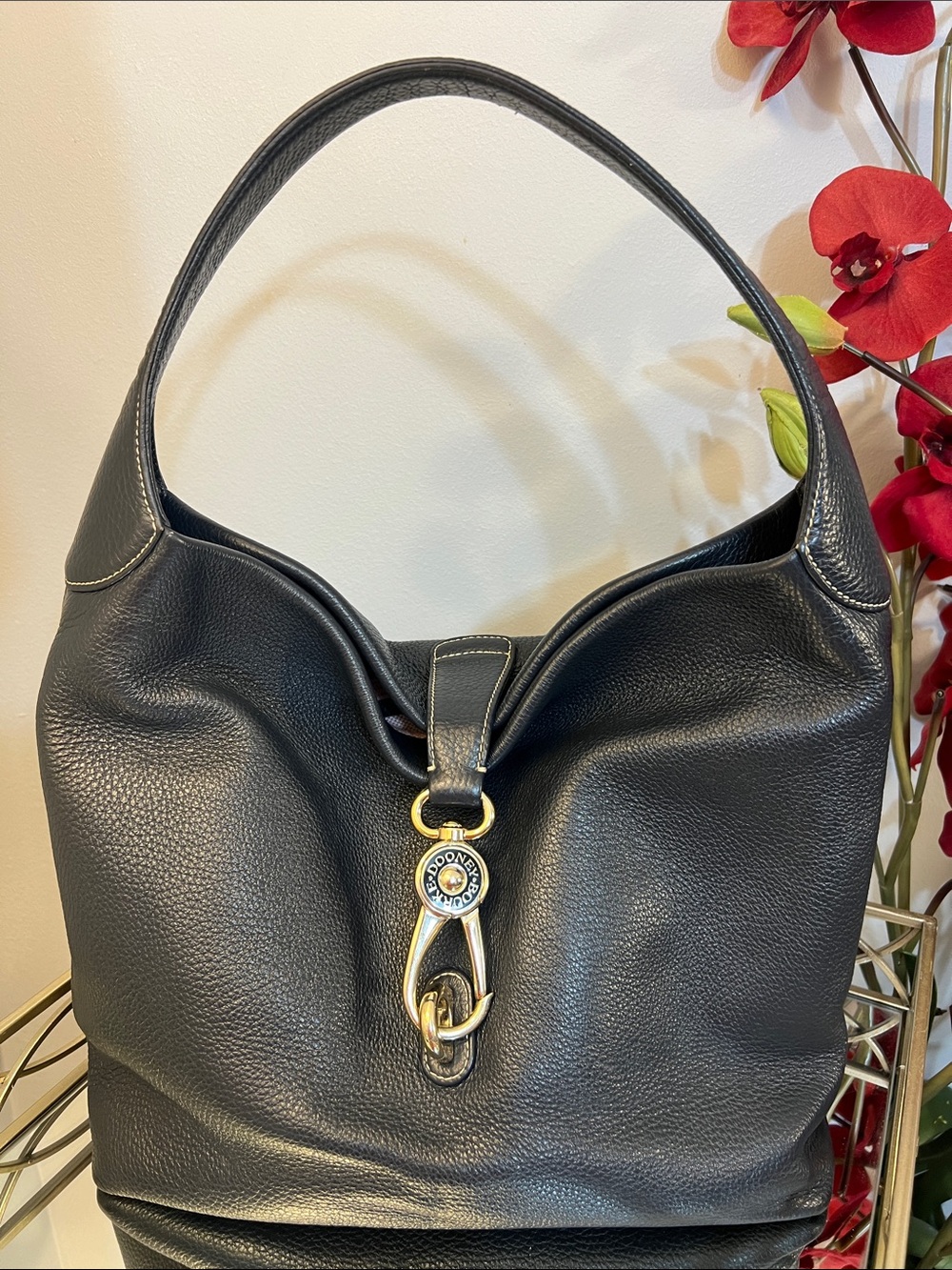 DOONEY & BOURKE Dark Blue Pebble Leather Lock Sac Shoulder Hobo Bag Duck Clasp